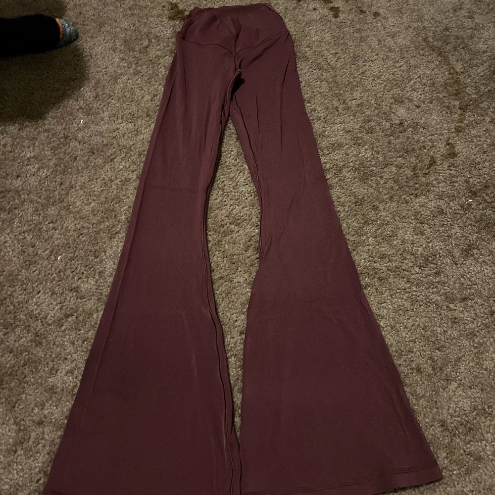 Maroon aerie cross over flare leggings, XS